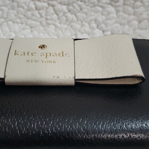 Kate Spade Matthews Street Nisha Bow Wallet – Black & Cream - Picture 7 of 8